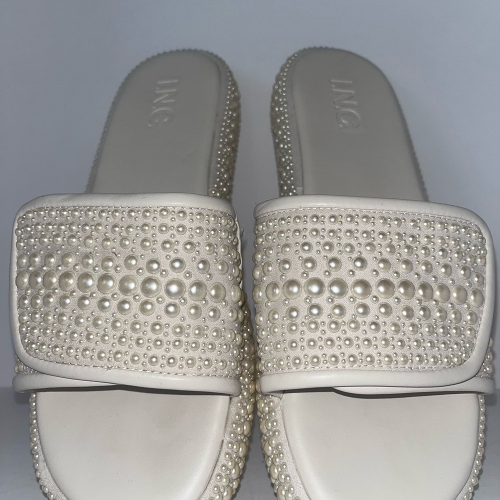 INC International Concepts Women's Cream Pearl Slide Sandals